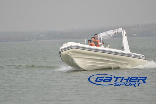 6.8M RIGID INFLATABLE BOAT RIB680B